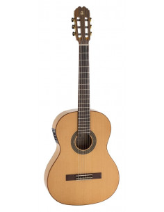 GUITARRA CLÁSICA ADMIRA MACARENA ELECTRIFICADA FISHMAN...